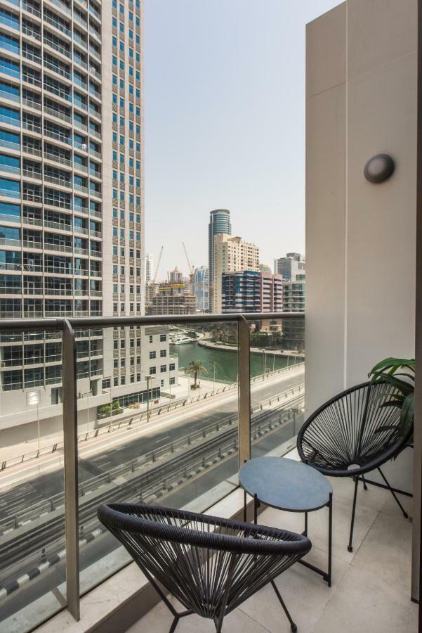 Fantastay - Luxury Studio Sparkle Tower Dubai Marina ภายนอก รูปภาพ