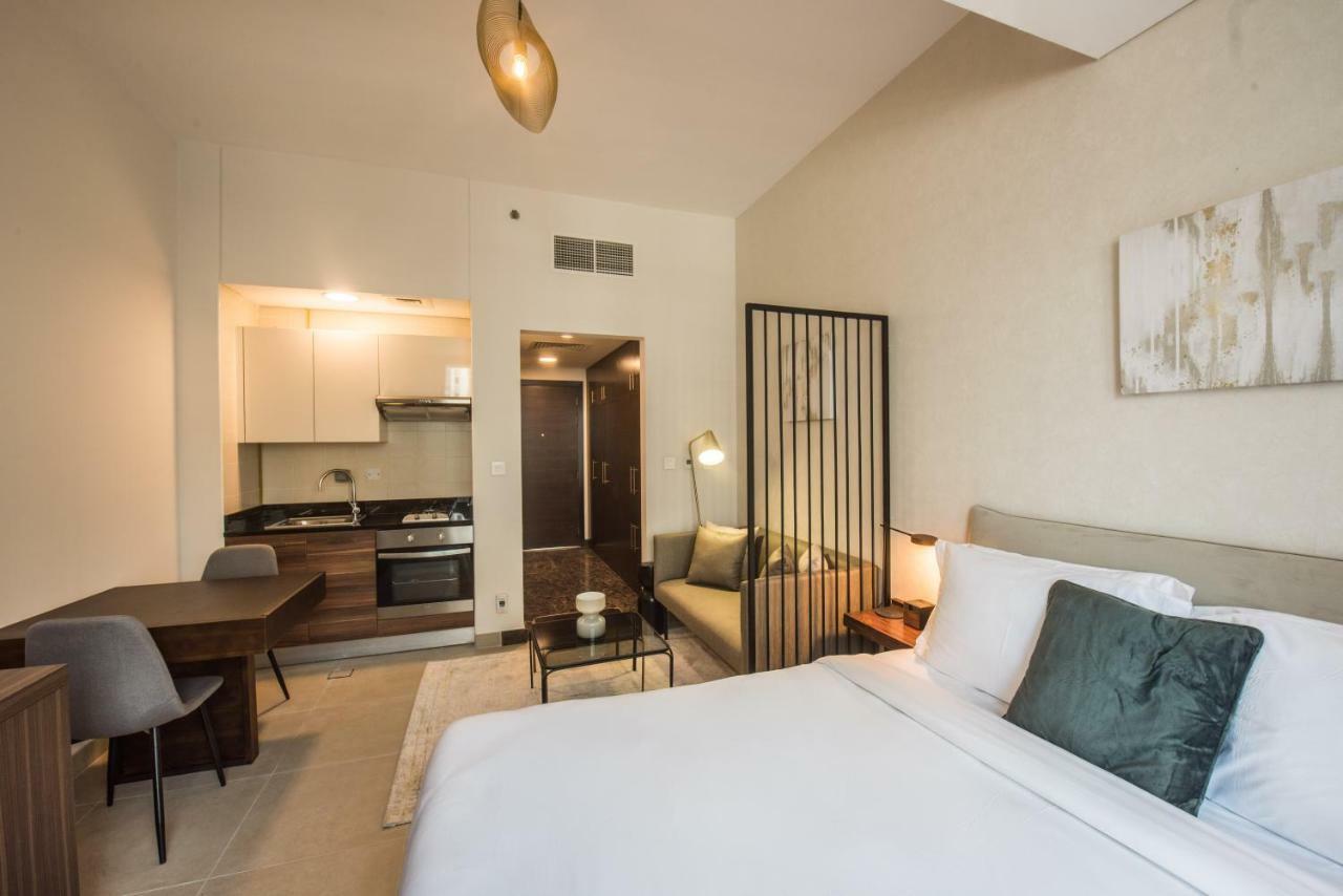 Fantastay - Luxury Studio Sparkle Tower Dubai Marina ภายนอก รูปภาพ